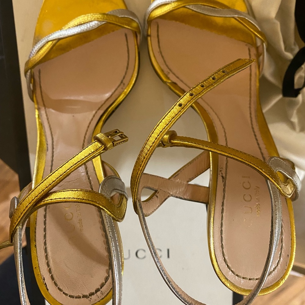 Gucci high heel sandals classic metallic goes with everything